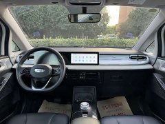 Geely Geometry E Firefly 401KM Linglong Tiger 4 seats - фото 17