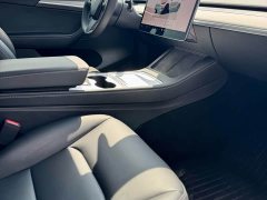 Tesla Model Y 2022 facelift, long-range all-wheel drive version - фото 10