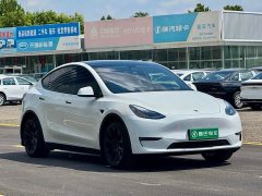 Tesla Model Y 2022 facelift, long-range all-wheel drive version - фото 3