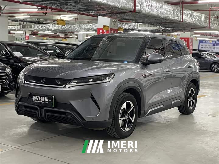 BYD Yuan UP 401KM leading - автомобиль из Китая
