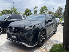 Toyota Crown Kluger 2.5L HEV AWD Premium Edition - фото 1