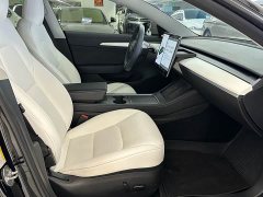 Tesla Model 3 facelift standard range rear drive upgraded version 3D1 - фото 11