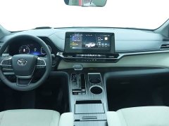Lynk & Co Grevia 2024 2.5L Hybrid Monarch ULTRA Edition - фото 18