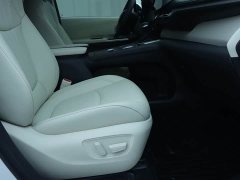 Lynk & Co Grevia 2024 2.5L Hybrid Monarch ULTRA Edition - фото 8