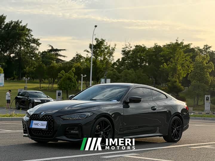 BMW 4 Series 2022 facelift 425i M Sports Night Package - автомобиль из Китая