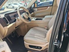 AITO Wenjie M9 extended range Ultra version 52kWh 6-seater version - фото 4