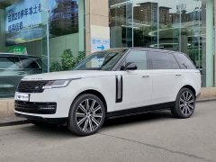 Land Rover Range Rover 3.0 L6 400PS Extended Edition - фото 1