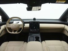 NIO ET5T 75kWh Touring - фото 10