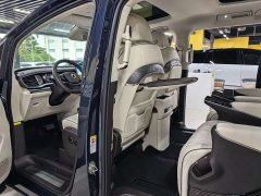 Denza D9 DM-i 980 four-wheel drive premium - фото 5