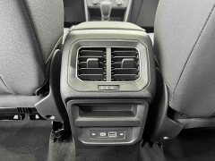 Volkswagen Tiguan L 280TSI automatic two-wheel drive Chaochuang limited edition - фото 15