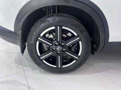 Honda Vezel 1.5L CVT Elite Edition - фото 17
