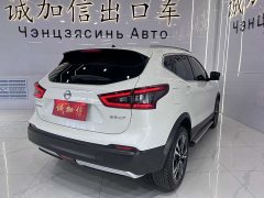 Nissan Qashqai 2.0L CVT XV Prem Deluxe Edition - фото 4