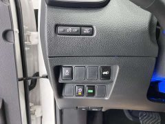 Nissan Qashqai 2.0L CVT XV Prem Deluxe Edition - фото 9