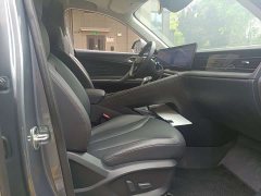 BMW Roewe RX5 New Energy 2023 eRX5 Super Hybrid Superior Edition - фото 9