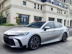 Toyota Camry 2026 Hybrid 2.0HSE Sport Lite Edition - фото 1
