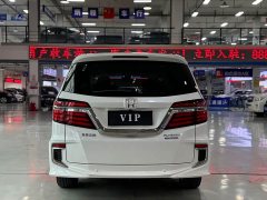 Honda Elysion 2019 2.0L Hybrid Luxury Edition - фото 8