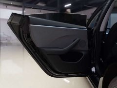 Tesla Model 3 rear-wheel drive version - фото 19