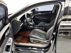 Volkswagen Passat 330TSI Luxury Edition - фото 9