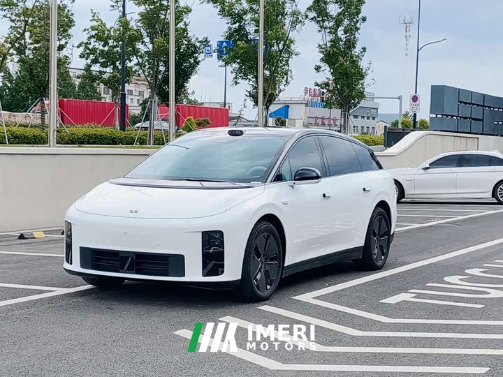 Li Auto Ideal i6 2025 two-wheel drive standard version - автомобиль из Китая