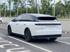 Li Auto Ideal i6 2025 two-wheel drive standard version - фото 16