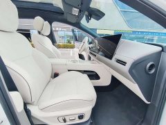 Li Auto Ideal i6 2025 two-wheel drive standard version - фото 6