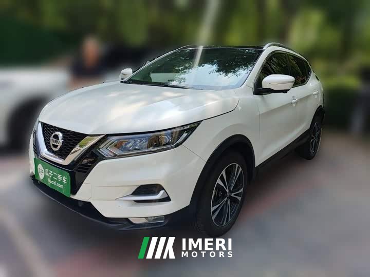 Nissan Qashqai 2.0L CVT XV Prem Deluxe Edition
