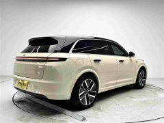 Li Auto Ideal L7 2023 Max - фото 17