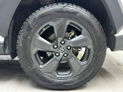 Toyota RAV4 Rongfang 2.0L CVT four-wheel drive fashion version - фото 6