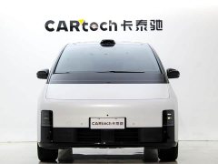 Li Auto Ideal MEGA 2024 Ultra - фото 3