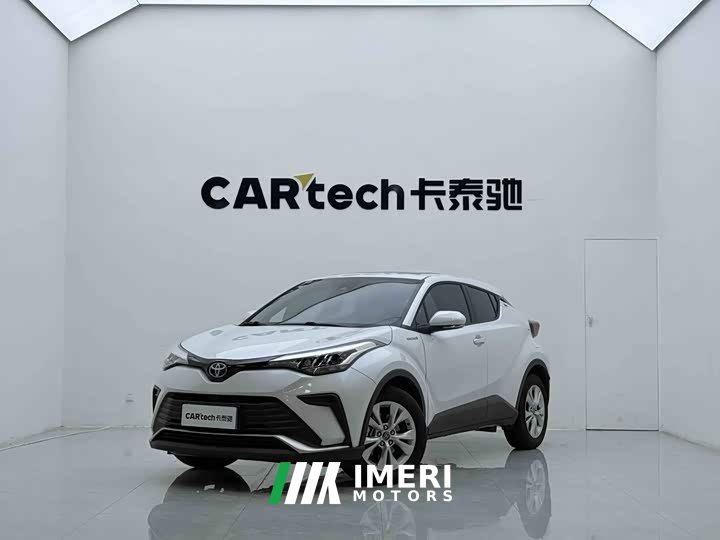 BMW Yize IZOA 2023 Shuangqing 2.0L Yixiang Edition - автомобиль из Китая