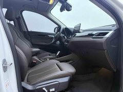 BMW X1 facelift sDrive25Li leading - фото 19