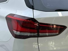 BMW X1 facelift sDrive25Li leading - фото 8