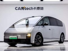 Li Auto Ideal MEGA Home Family Special Edition - фото 1