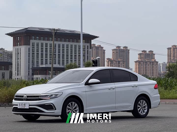 Volkswagen Bora 1.5L Automobile Limited Edition - автомобиль из Китая