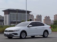 Volkswagen Bora 1.5L Automobile Limited Edition - фото 1