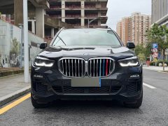 BMW X5 (Imported) xDrive30i M Sports Package - фото 2