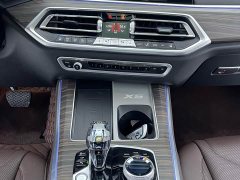 BMW X5 2022 facelift xDrive 40Li M sports package - фото 10