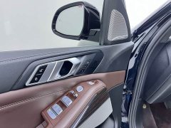 BMW X5 2022 facelift xDrive 40Li M sports package - фото 16