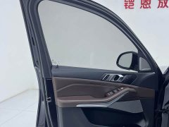 BMW X5 2022 facelift xDrive 40Li M sports package - фото 18