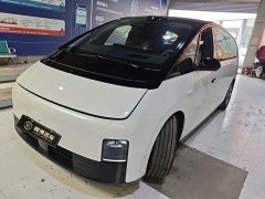Li Auto Ideal MEGA 2025 Home Family Special Edition - фото 1