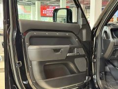 Land Rover Defender Facelift 110 5.0T V8 - фото 15