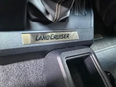 Toyota Land Cruiser (Import) LC76 4.0L Manual - фото 11