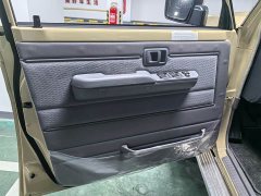 Toyota Land Cruiser (Import) LC76 4.0L Manual - фото 16
