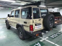 Toyota Land Cruiser (Import) LC76 4.0L Manual - фото 3