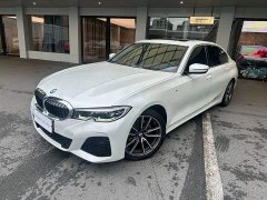 BMW 3 Series 325Li M Sport Package - фото 1