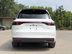 AITO Wenjie M8 2025 extended range Max version 37kWh 5-seater version (192-line lidar) - фото 10