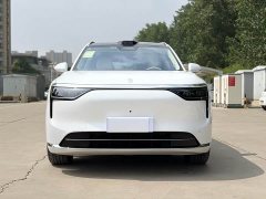 AITO Wenjie M8 2025 extended range Max version 37kWh 5-seater version (192-line lidar) - фото 2