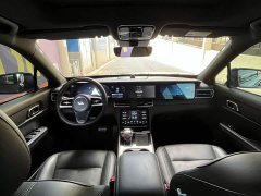 Li Auto ONE Extended-Range 6-Seater - фото 11