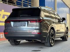 Li Auto ONE Extended-Range 6-Seater - фото 5