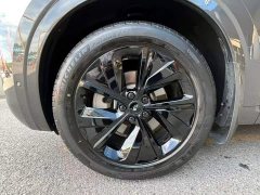 Li Auto ONE Extended-Range 6-Seater - фото 6